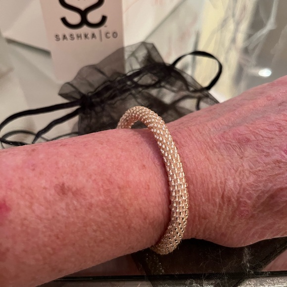 Sparkling stretch slip on bracelet (slides on easily) NWOT gorgeous great gift - Picture 5 of 6